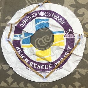 Barefoot Wine & Bubbly Lifesaver Pool Float. New in the package!